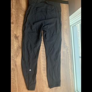 Lululemon leggings 25”